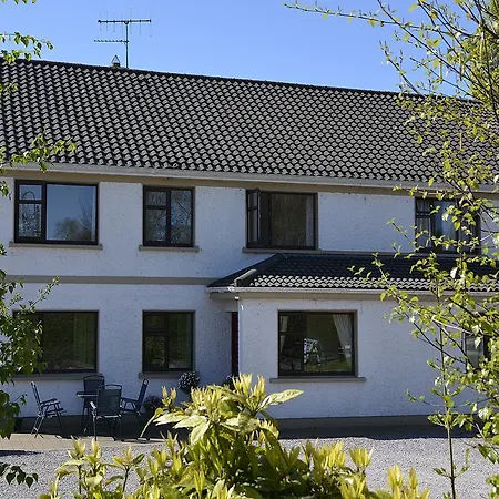 Pensionat Peaks Cill Airne